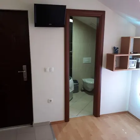 Vezic Guest house 3*
